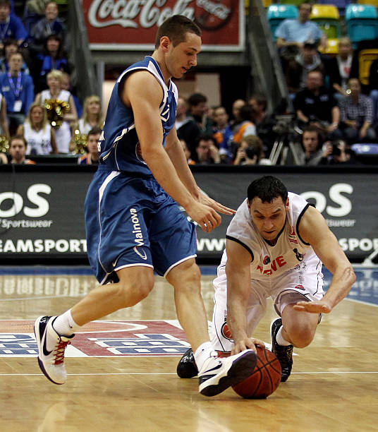 的加盟则有 的加盟则有