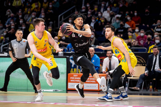 手获得12 手获得12